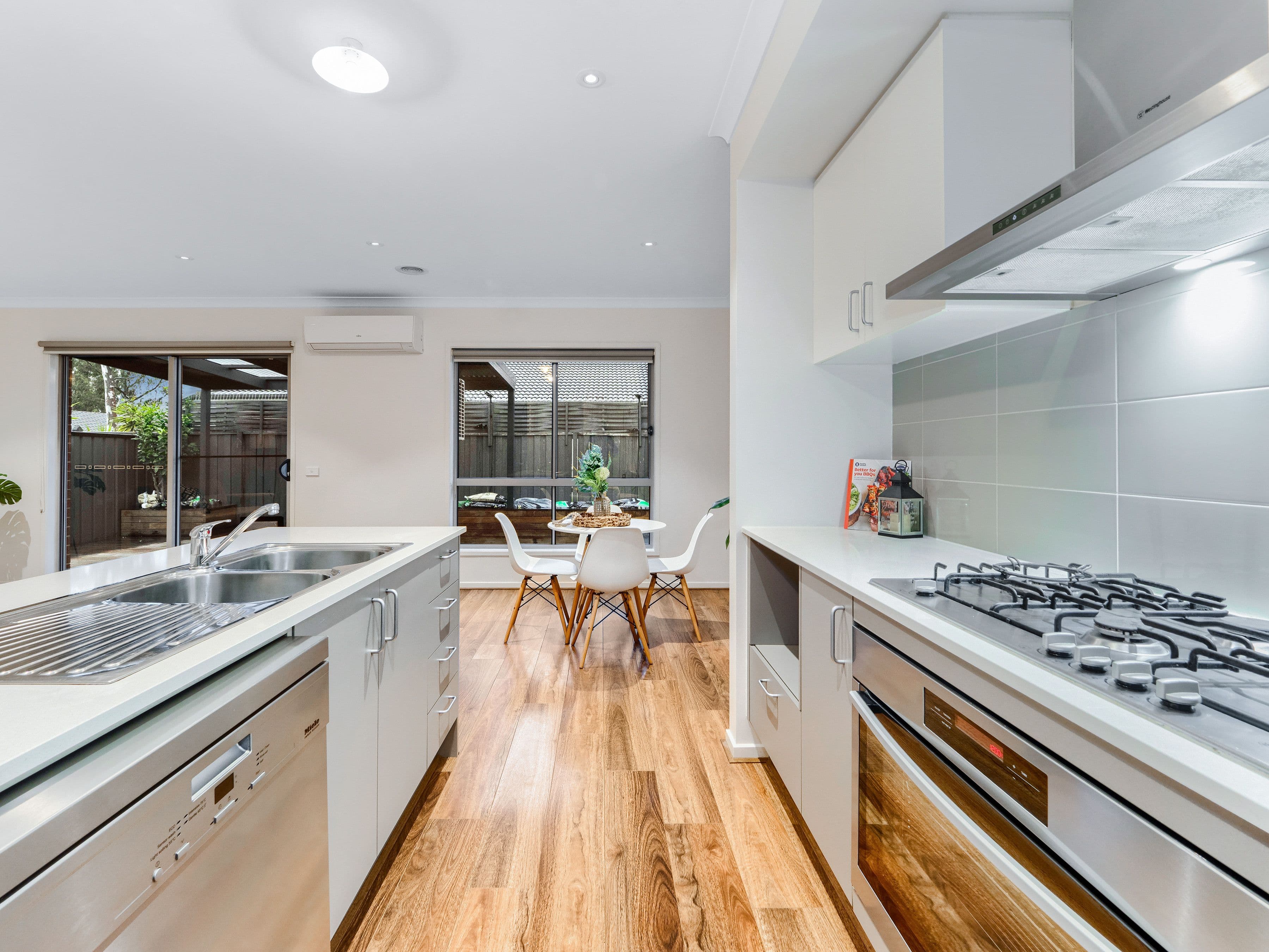41 Kilmarnock Way, Clyde North VIC 3978, Clyde North - Thumbnail 4