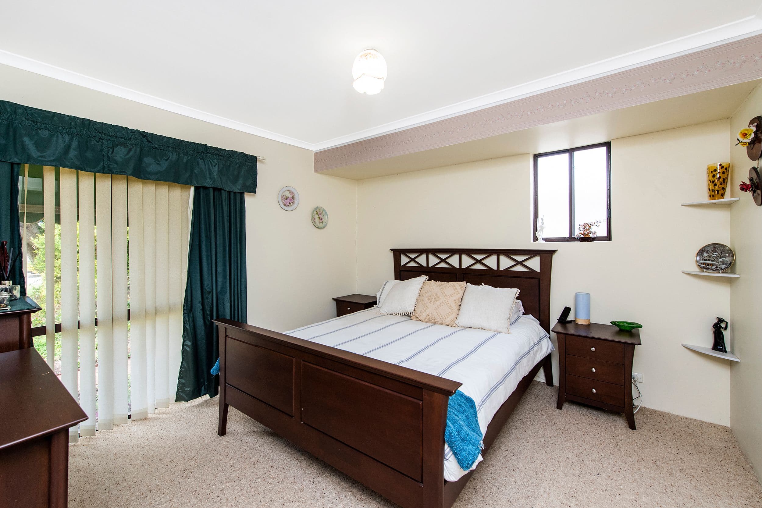 6 Cutter Road, Waikiki WA 6169, Waikiki - Thumbnail 3