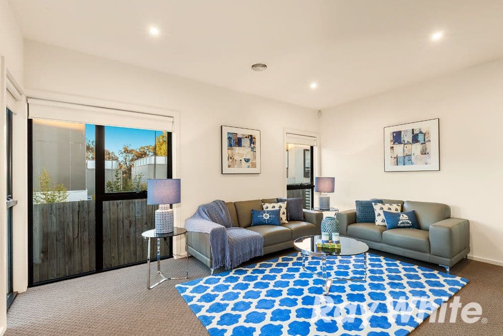 2 Berry Yung Avenue, Burwood VIC 3125, Burwood - Thumbnail 2