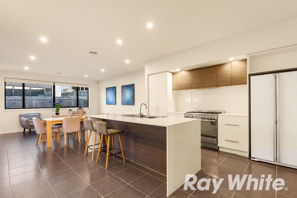 2 Berry Yung Avenue, Burwood VIC 3125, Burwood - Thumbnail 3
