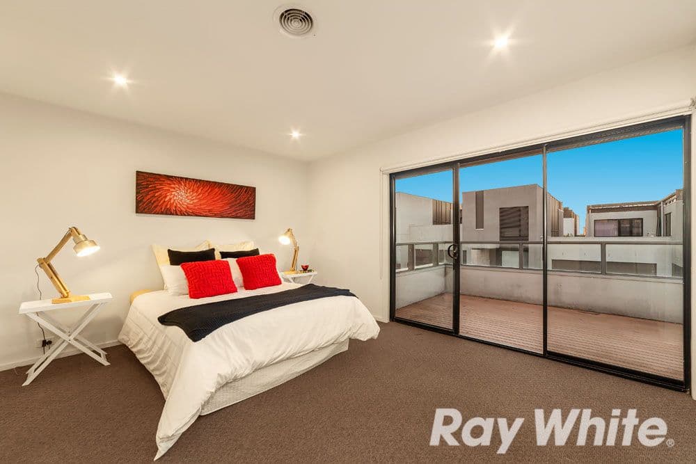 2 Berry Yung Avenue, Burwood VIC 3125, Burwood - Thumbnail 5