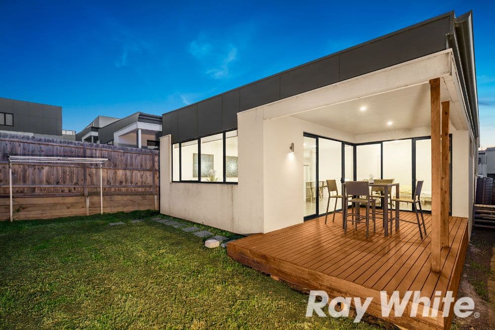 2 Berry Yung Avenue, Burwood VIC 3125, Burwood - Thumbnail 8