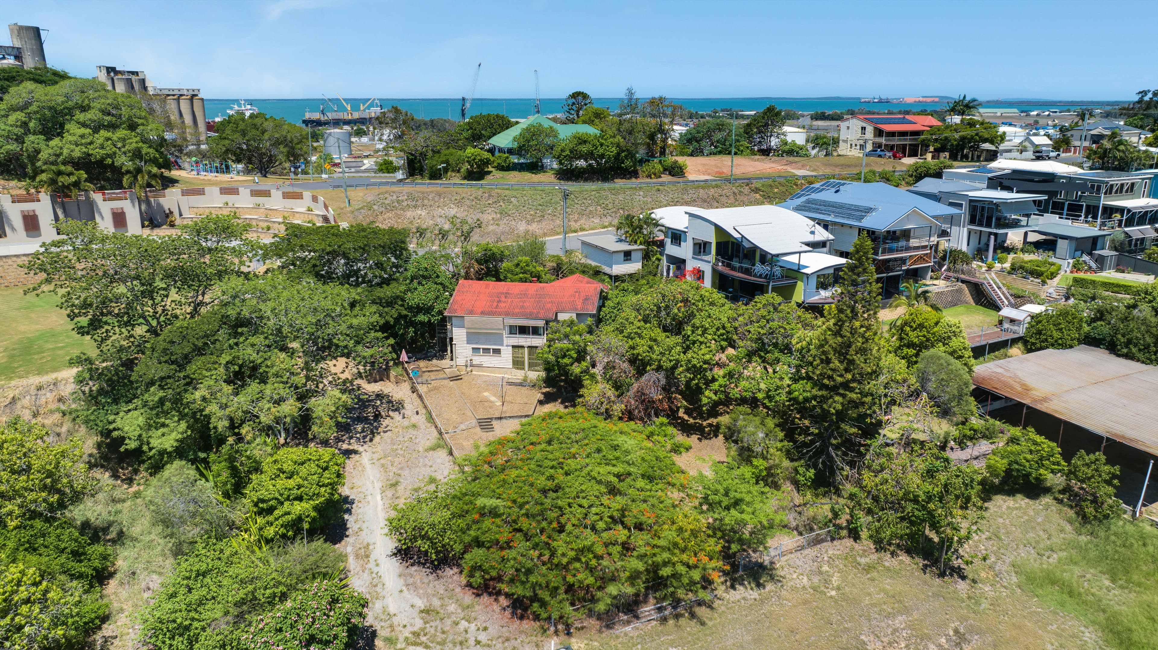 3 Auckland Street, Gladstone Central QLD 4680, Gladstone Central - Thumbnail 3