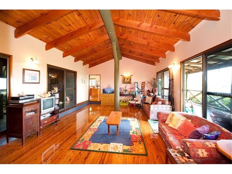 40 Springcreek Close, THE CAVES QLD 4702, The Caves - Thumbnail 2