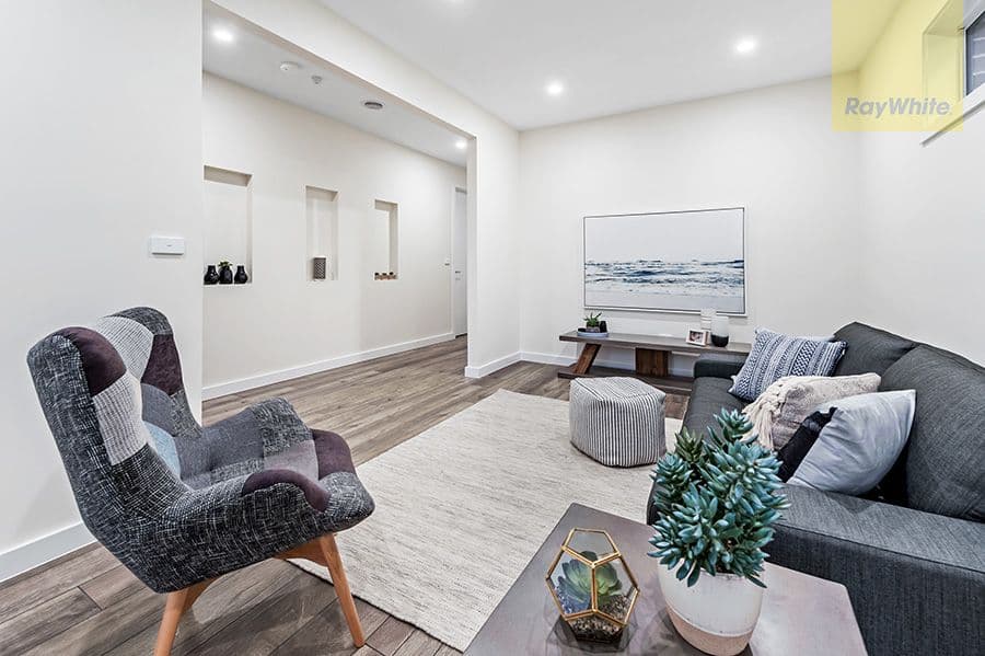 82 Wisteria Avenue, Craigieburn VIC 3064, Craigieburn - Thumbnail 3