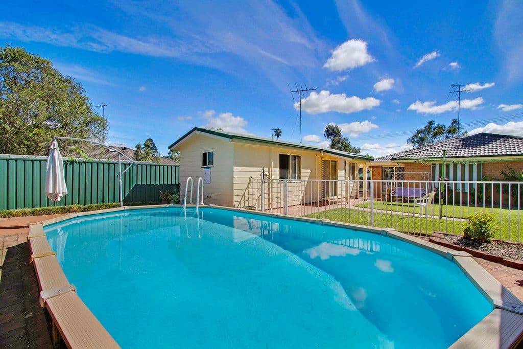 19 Elizabeth Street, North Richmond - Thumbnail 2