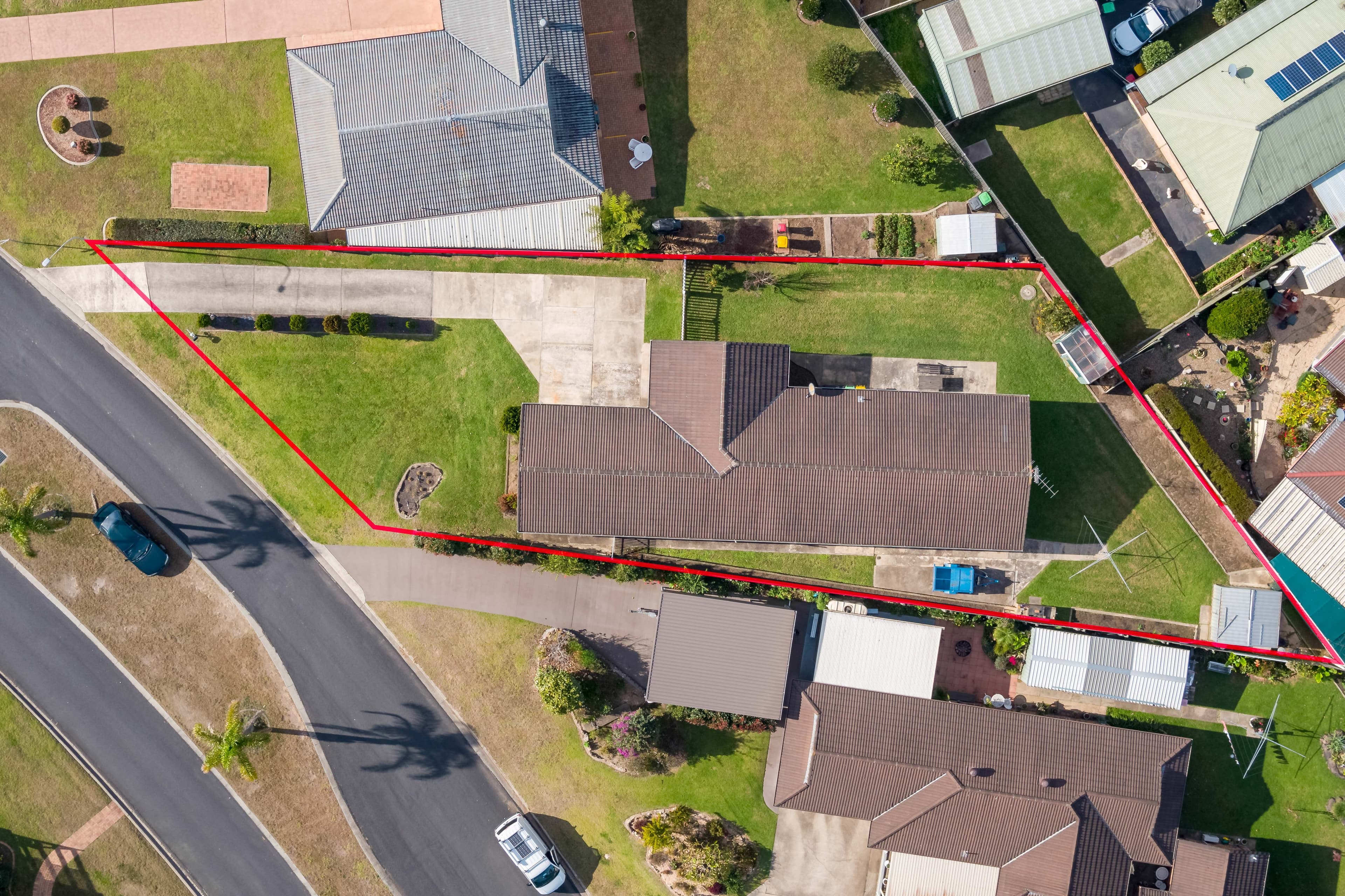 11 Sunshine Bay Road, Sunshine Bay - Thumbnail 3