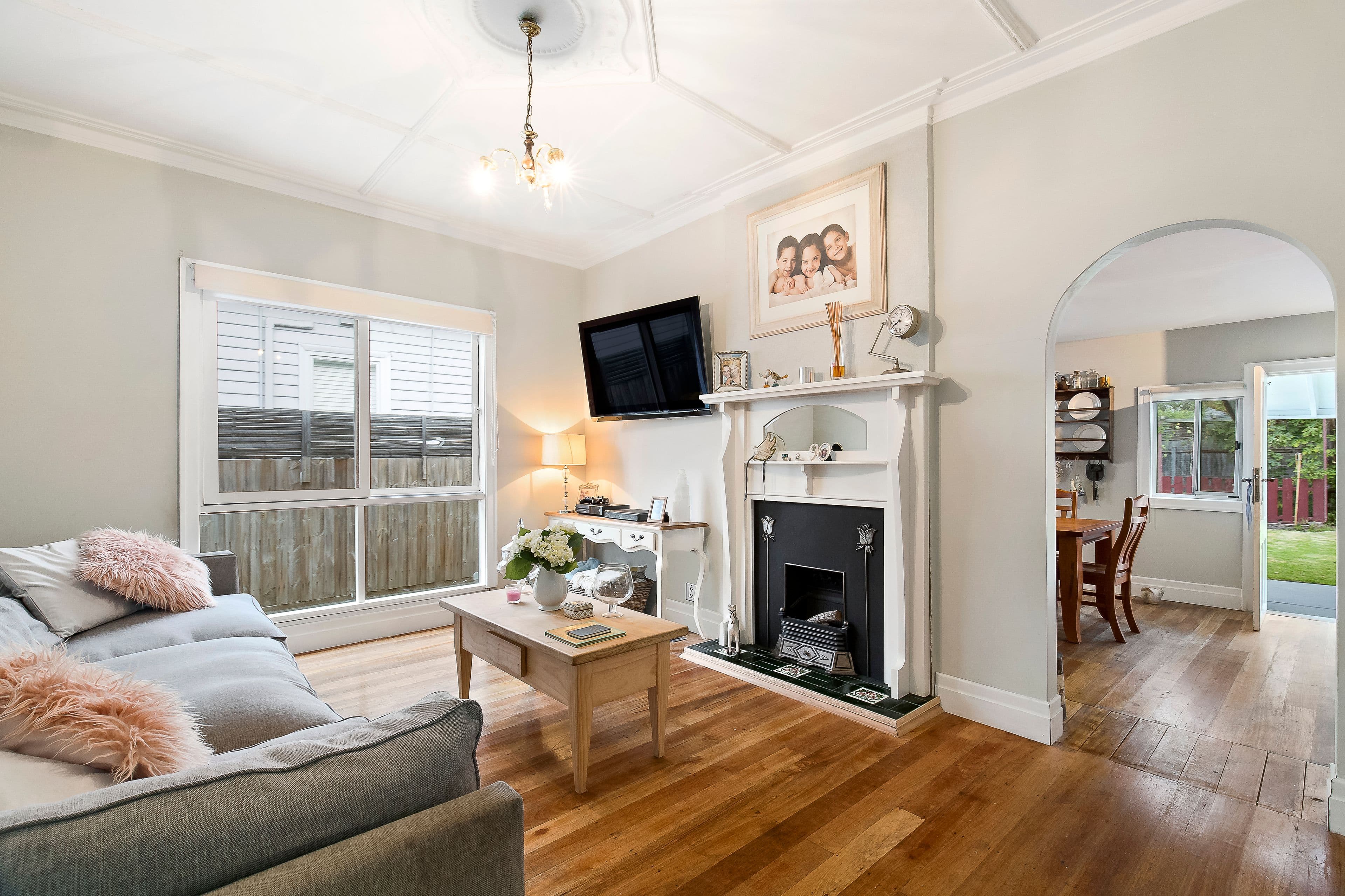 14 Mora Avenue, Oakleigh VIC 3166, Oakleigh - Thumbnail 2