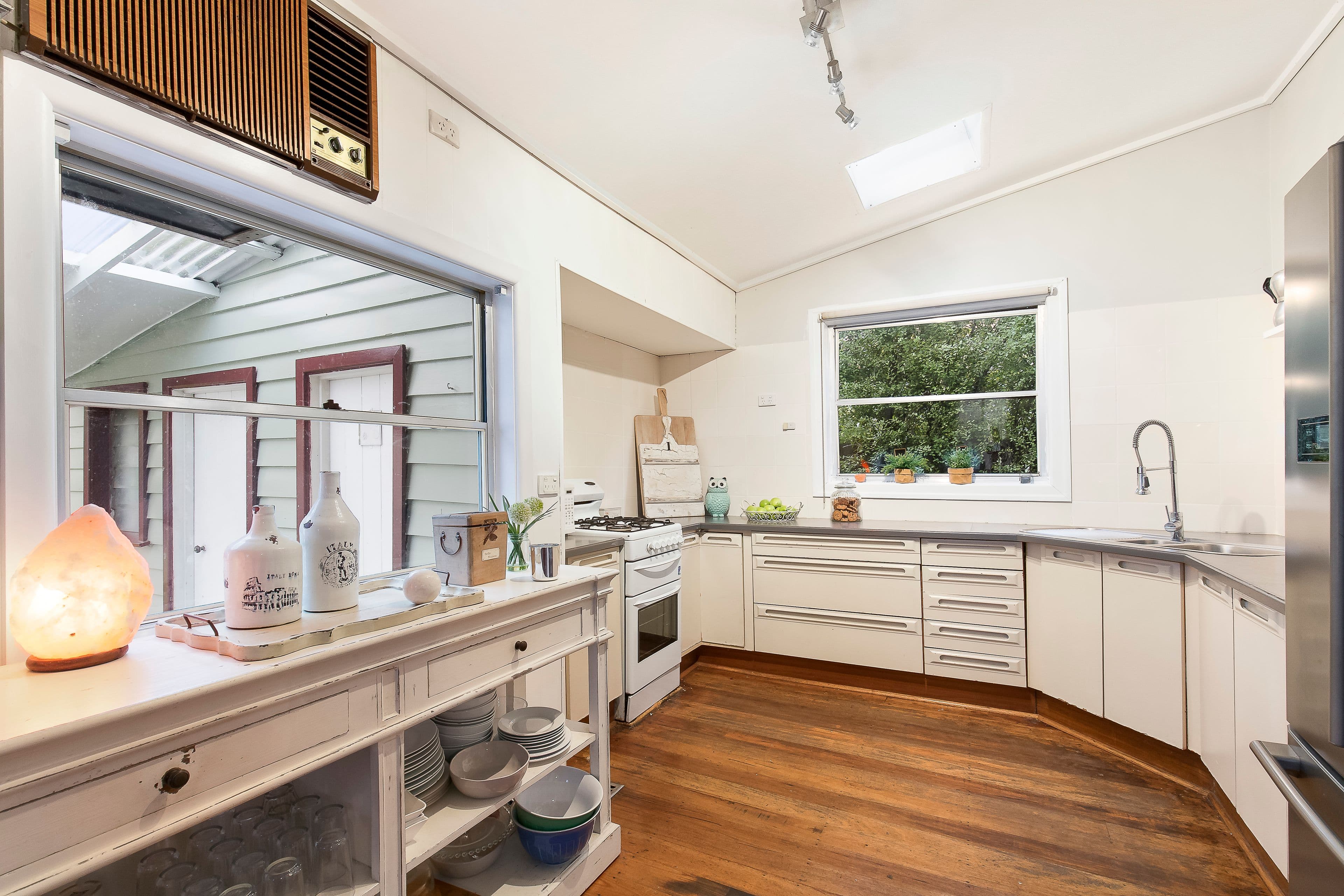 14 Mora Avenue, Oakleigh VIC 3166, Oakleigh - Thumbnail 4
