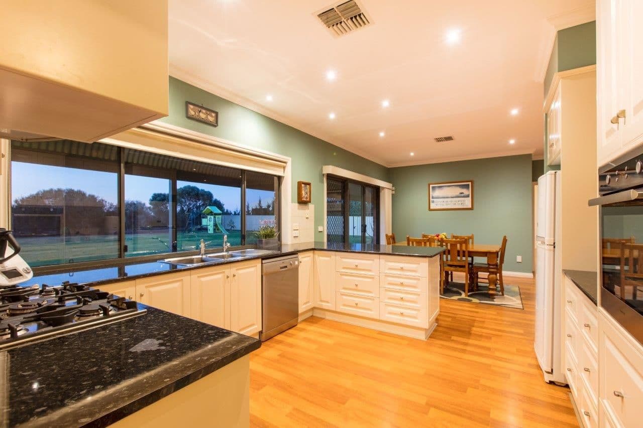 752 Cocklin Avenue, Red Cliffs VIC 3496, Red Cliffs - Thumbnail 5