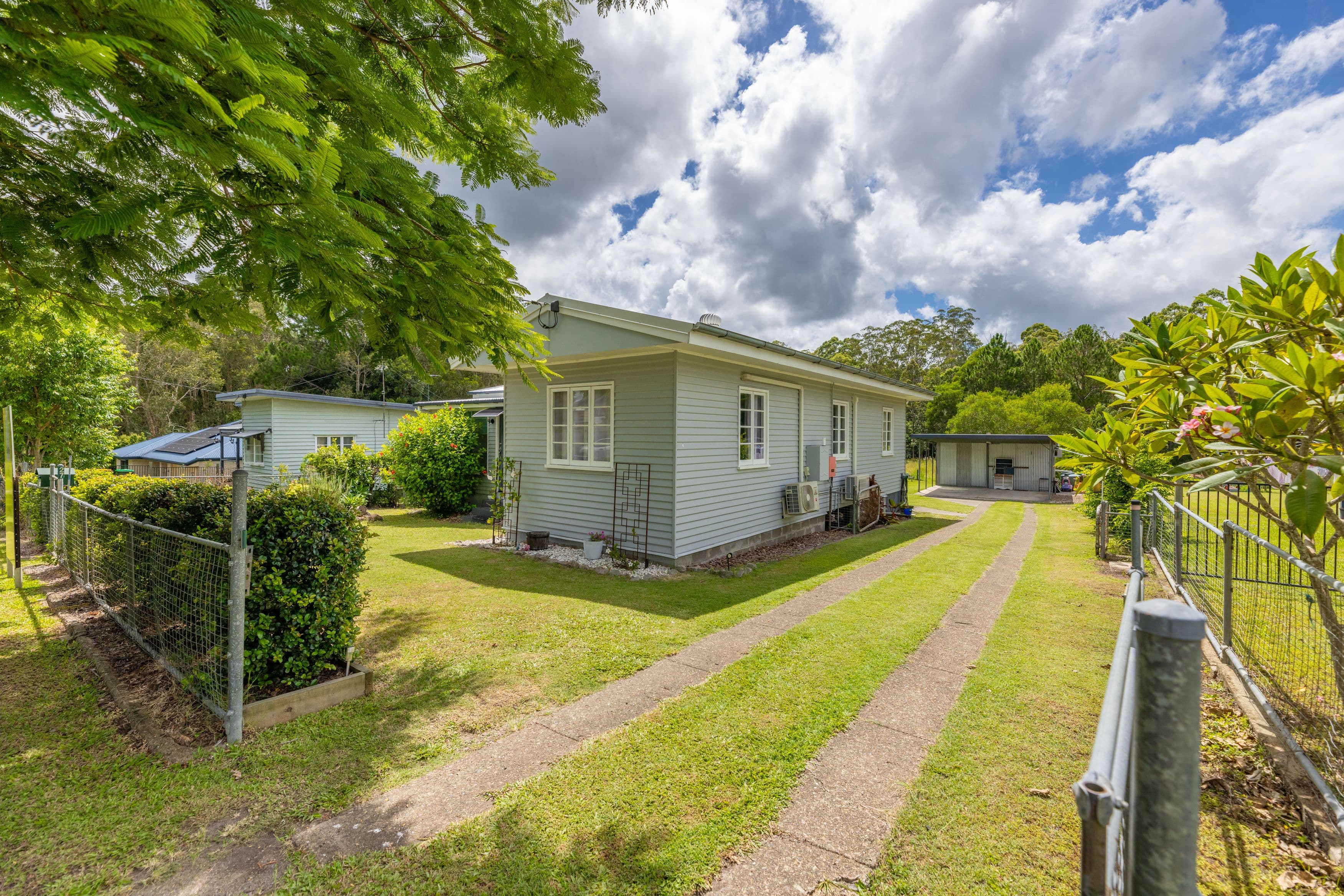 27 Leslie Street, Woodford QLD 4514, Woodford - Thumbnail 2