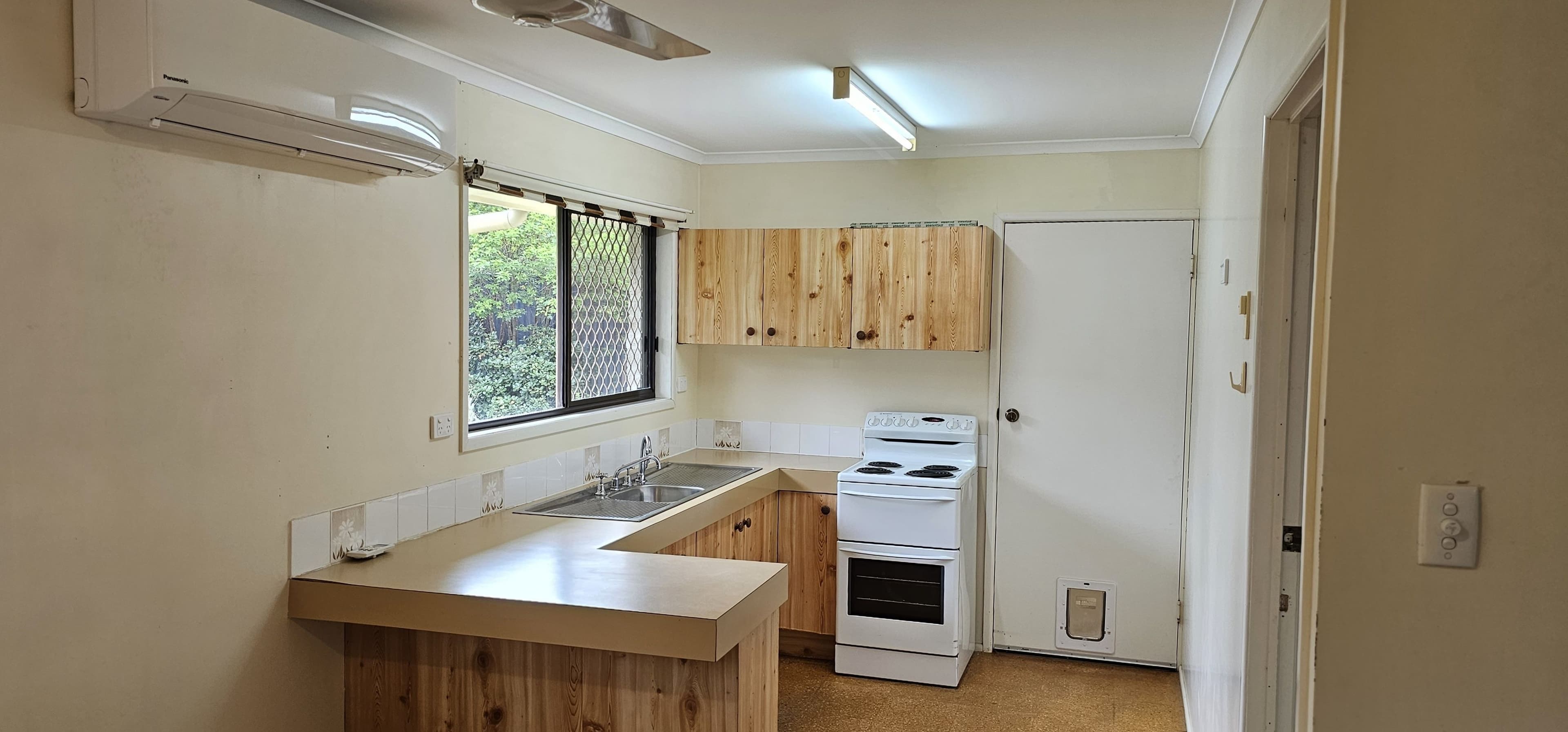 8 Dale Street, Crows Nest QLD 4355, Crows Nest - Thumbnail 2