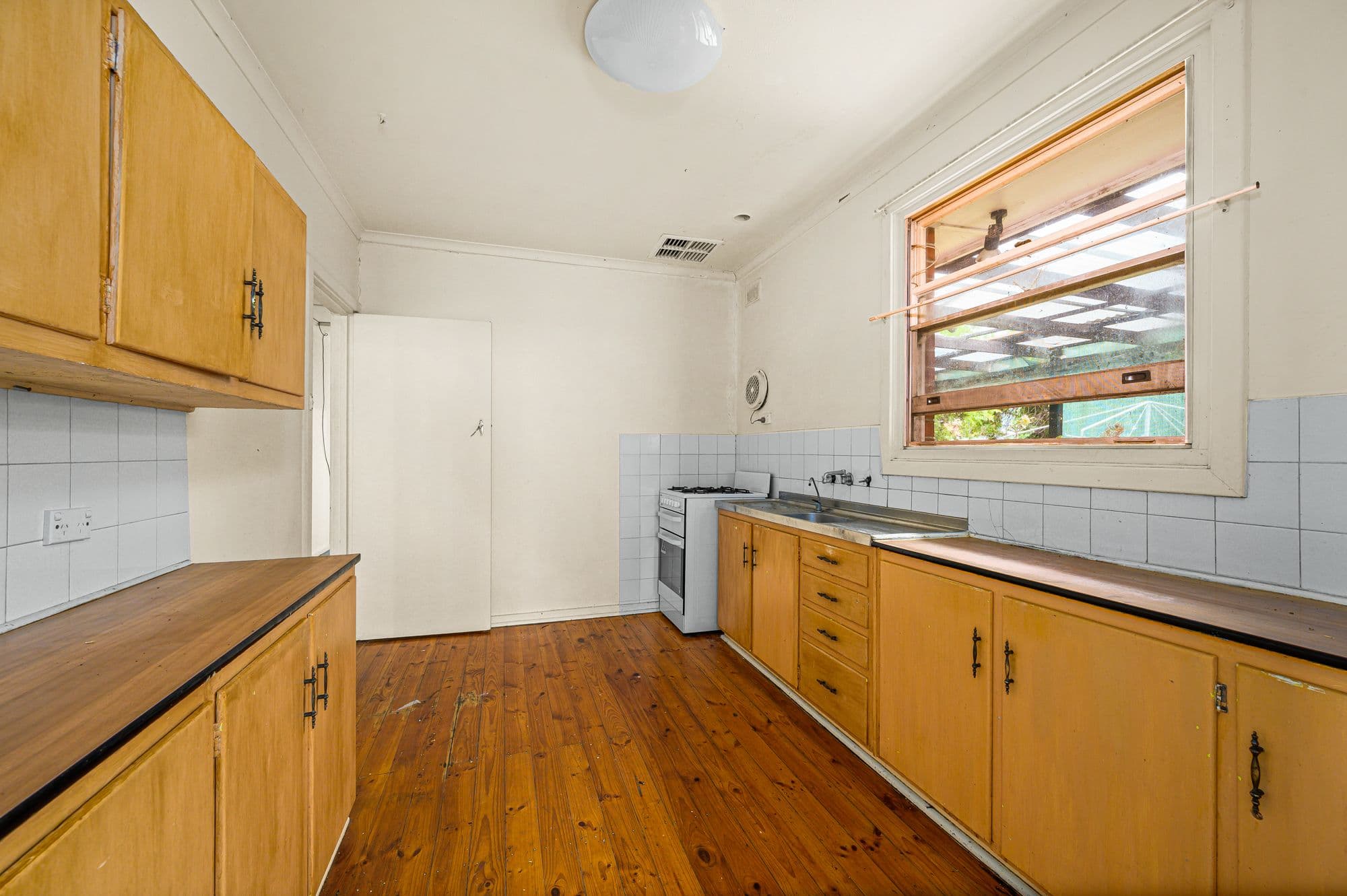 92 Galloway Road, O'Sullivan Beach SA 5166, O'Sullivan Beach - Thumbnail 6
