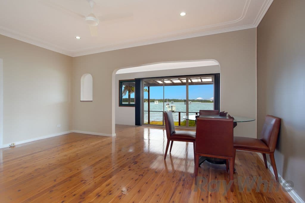 24 Shannon Street, MARKS POINT NSW 2280, Marks Point - Thumbnail 5