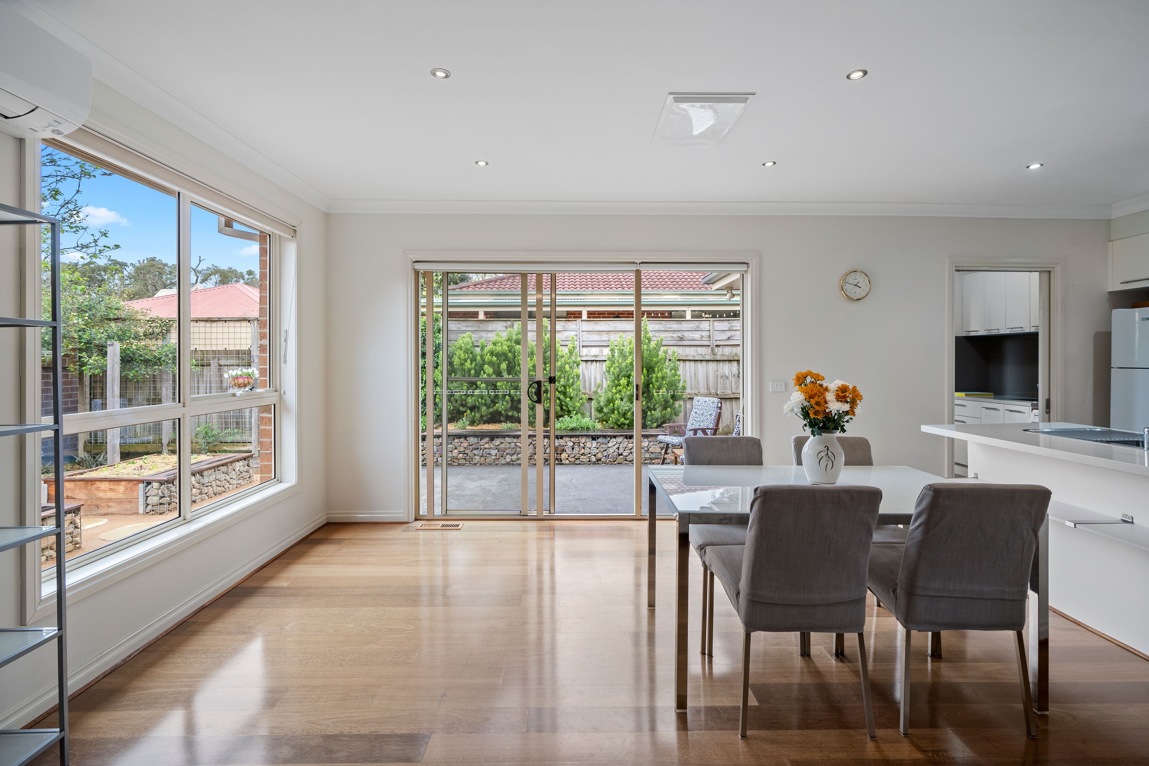22 Francis Crescent, Ferntree Gully VIC 3156, Ferntree Gully - Thumbnail 4