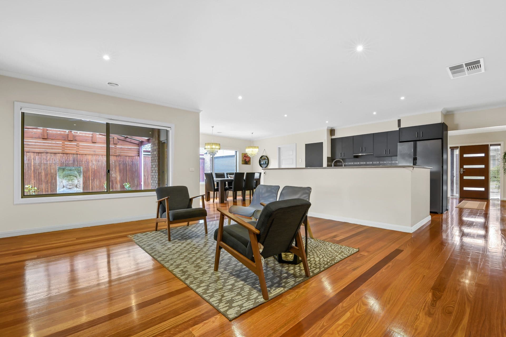 7 Angelique Street, Berwick VIC 3806, Berwick - Thumbnail 2
