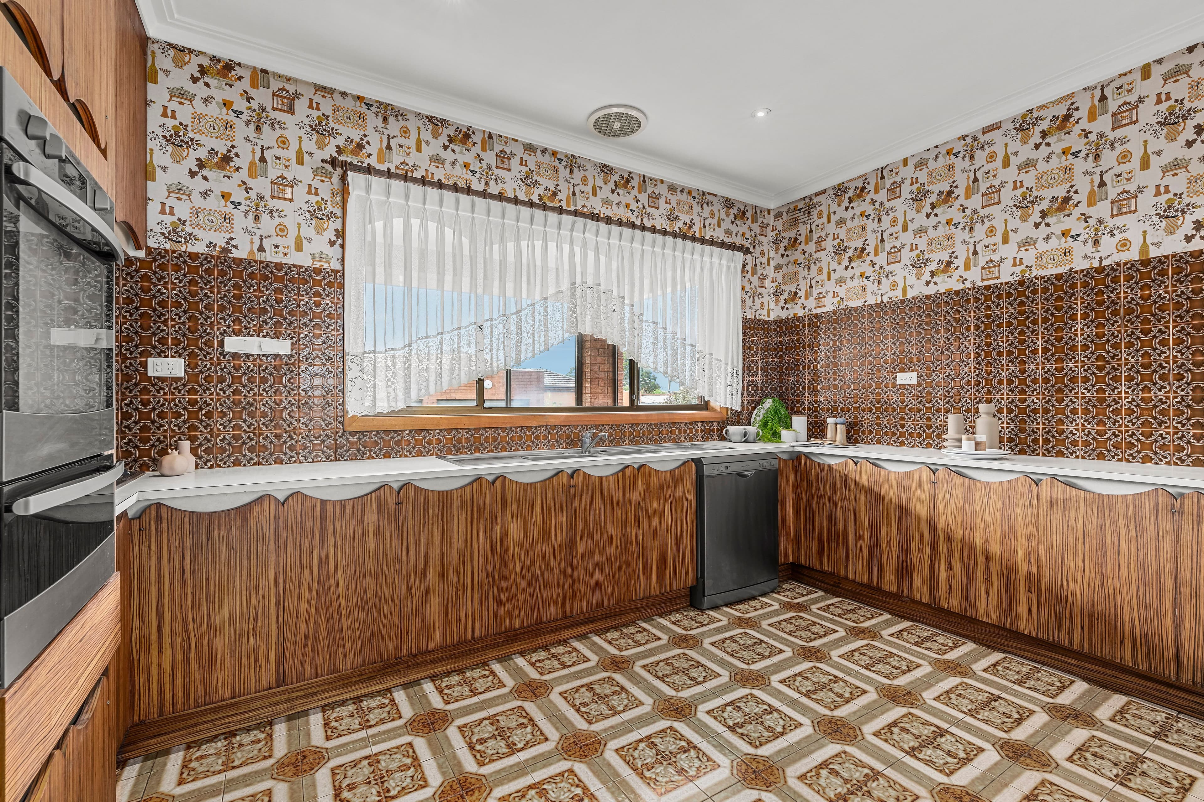78 Mcfadzean Avenue, Reservoir VIC 3073, Reservoir - Thumbnail 4