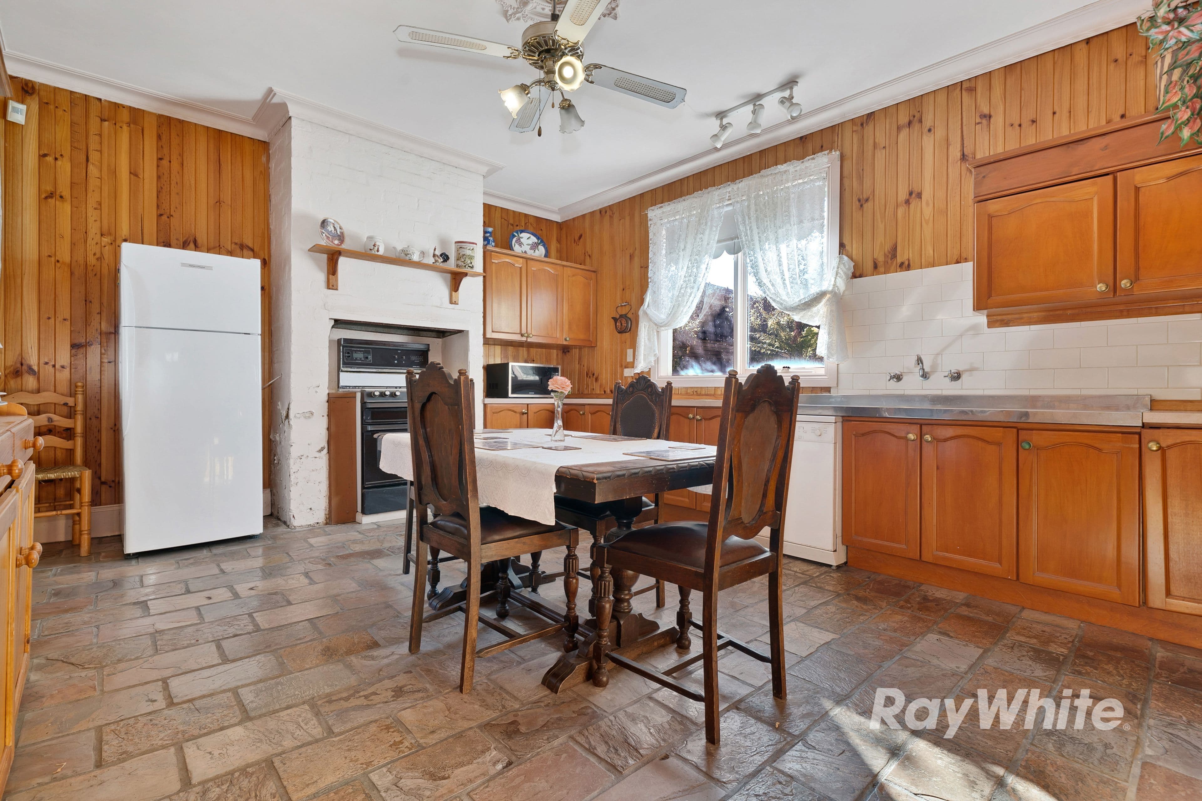 270 Neerim Road, Carnegie VIC 3163, Carnegie - Thumbnail 7