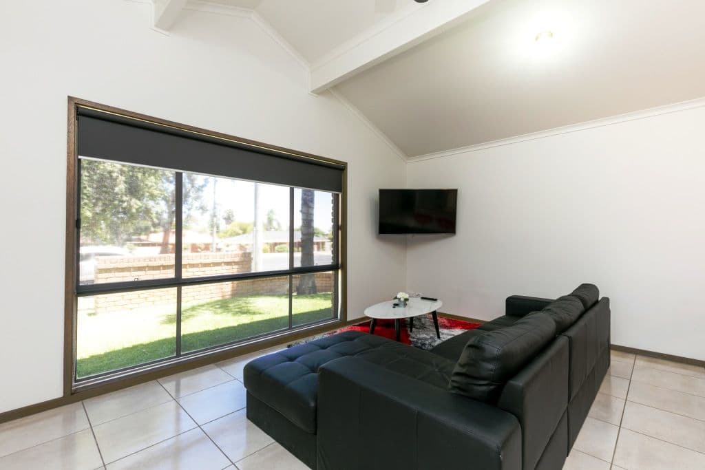 280 Tenth Street, Mildura VIC 3500, Mildura - Thumbnail 2