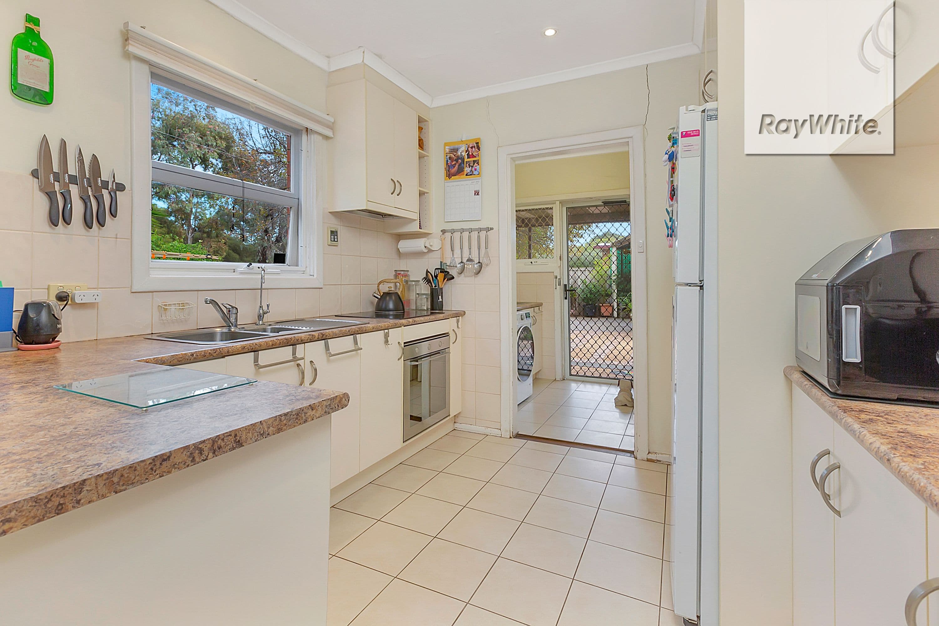 10 Ponsford Crescent, Parafield Gardens SA 5107, Parafield Gardens - Thumbnail 2