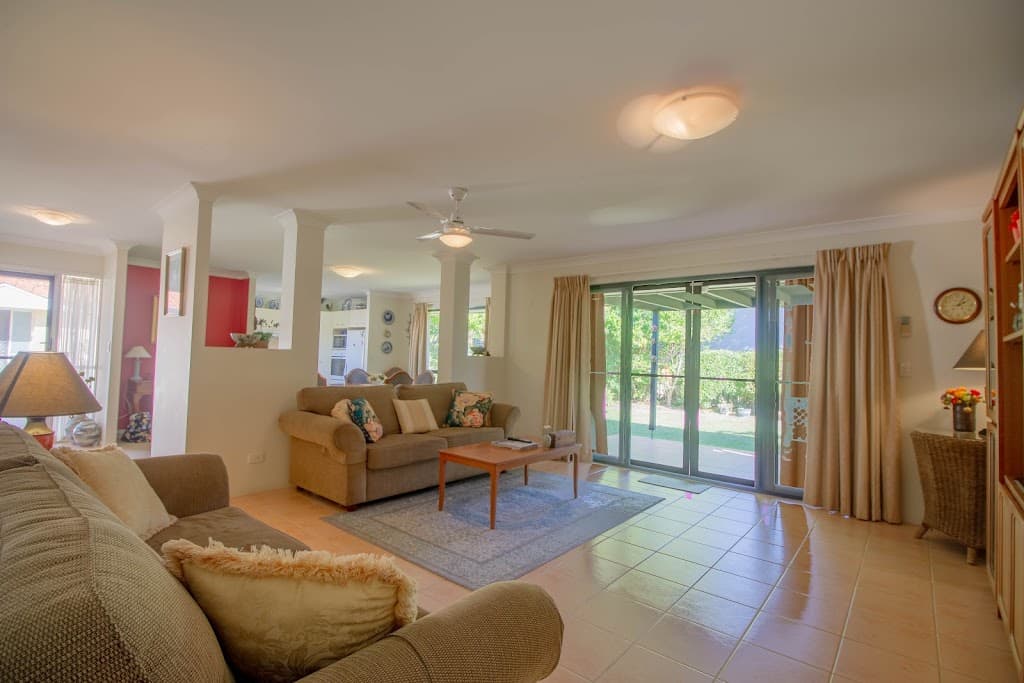 22/8 Spinnaker Drive, Sandstone Point - Thumbnail 5