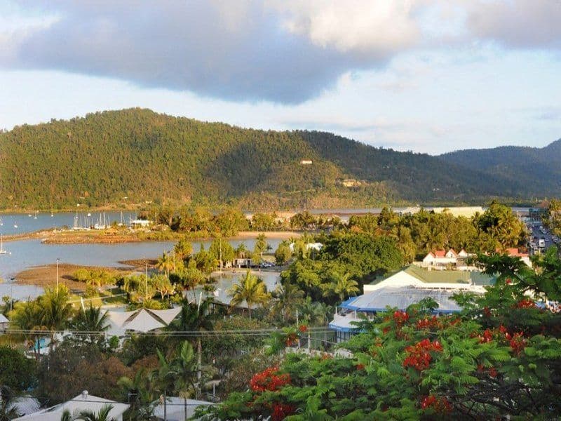 53 Airlie Crescent, AIRLIE BEACH QLD 4802, Airlie Beach - Thumbnail 5