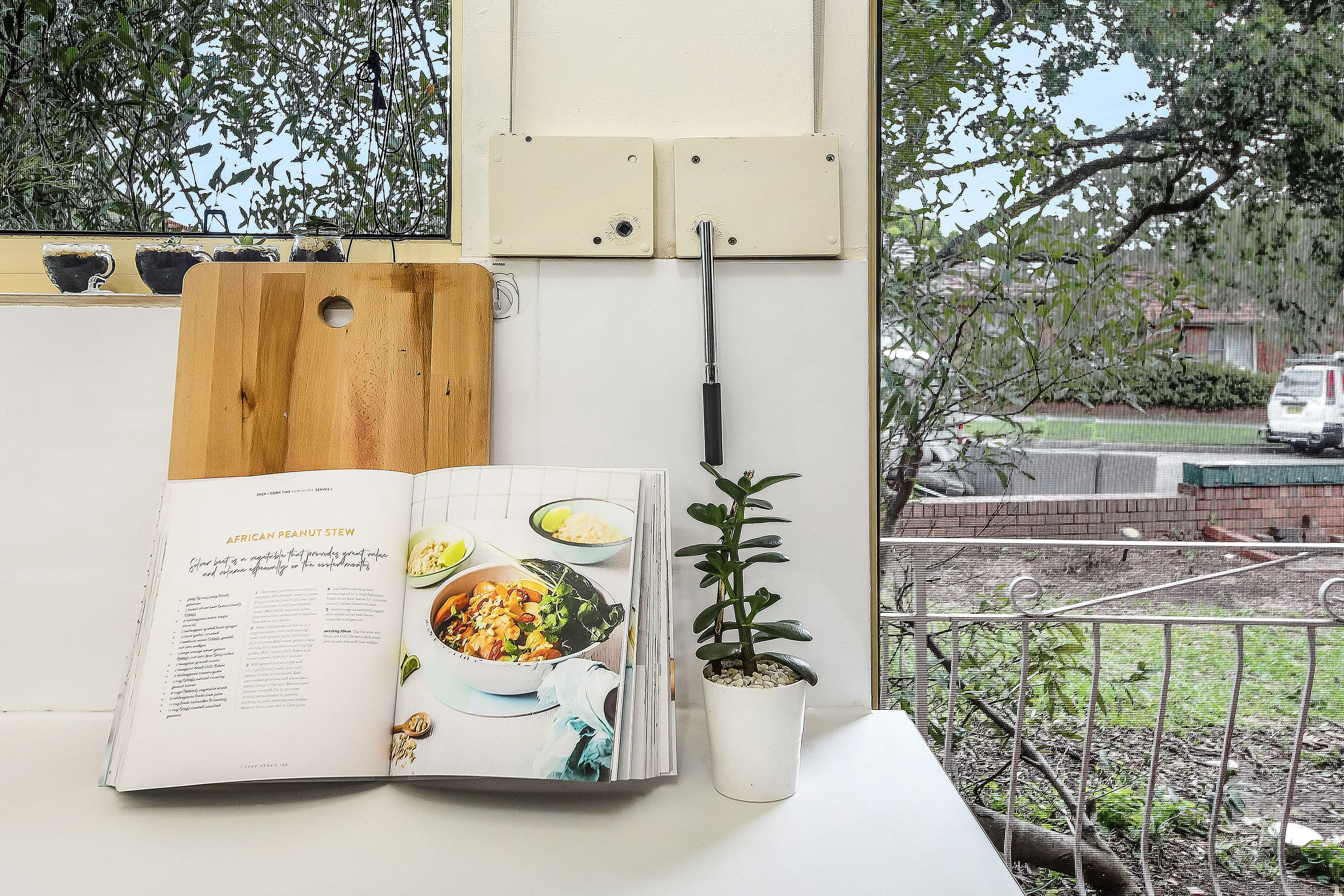 11 PARRY Avenue, NARWEE NSW 2209, Narwee - Thumbnail 2