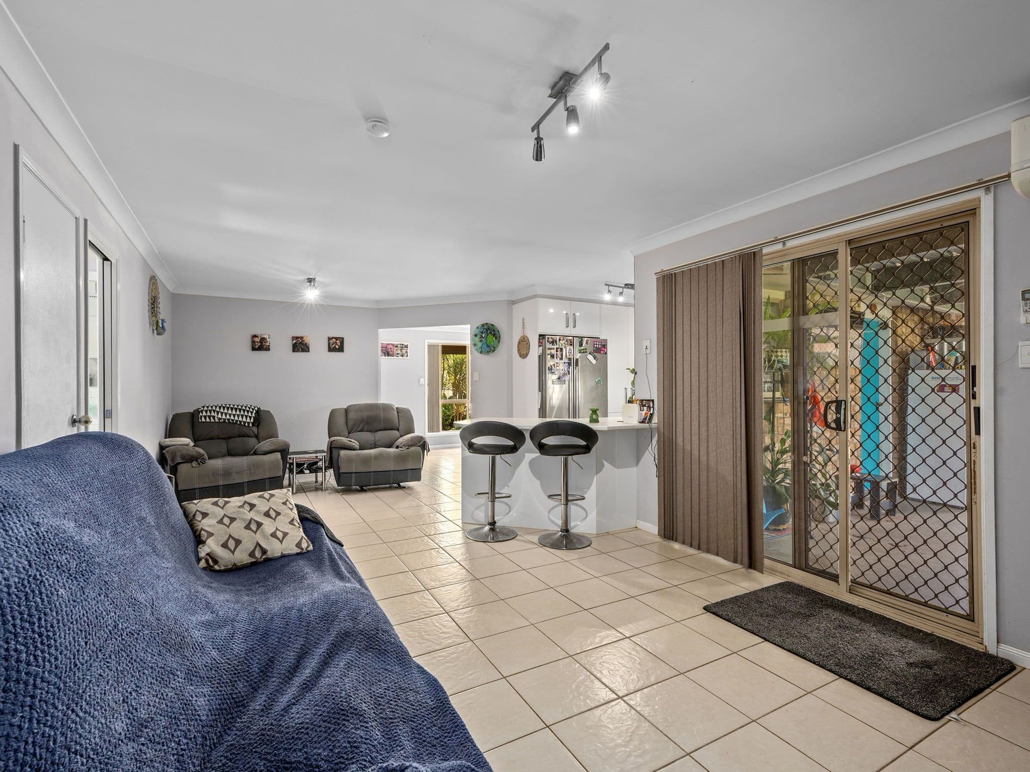 218 Wildey Street, Flinders View QLD 4305, Flinders View - Thumbnail 7