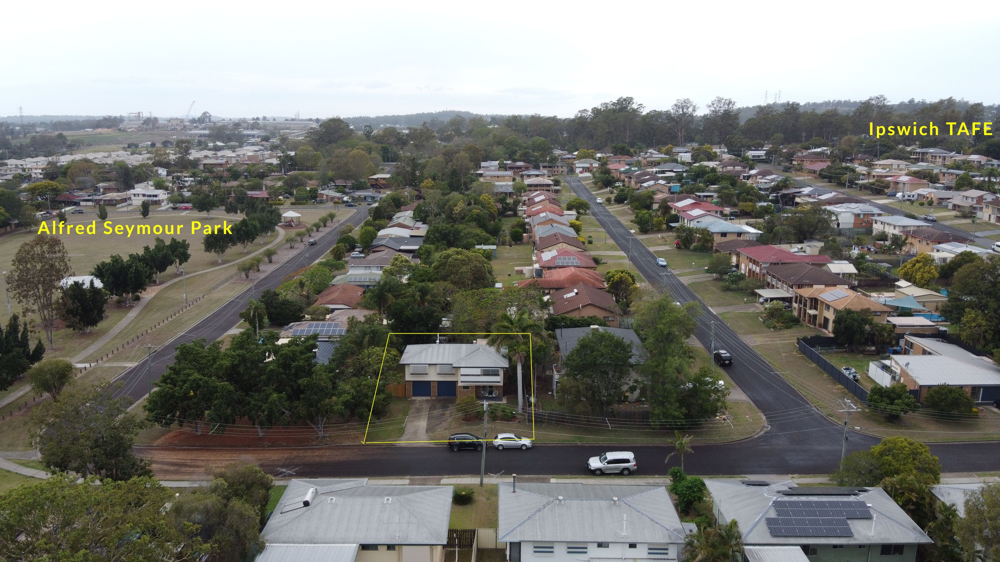 9 Foxton Street, Bundamba QLD 4304, Bundamba - Thumbnail 2