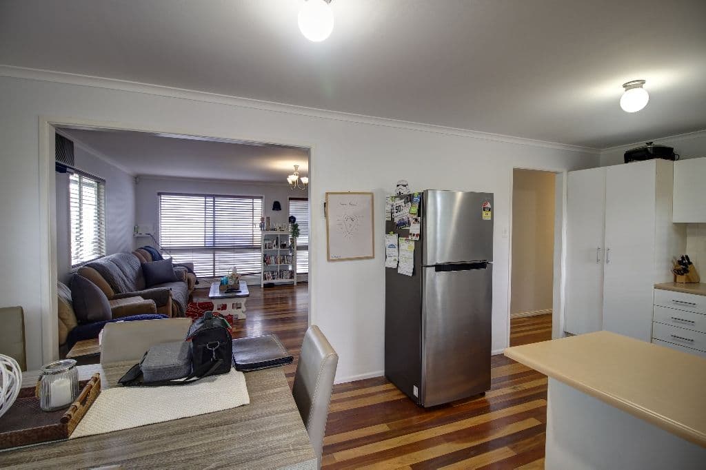 9 Foxton Street, Bundamba QLD 4304, Bundamba - Thumbnail 6