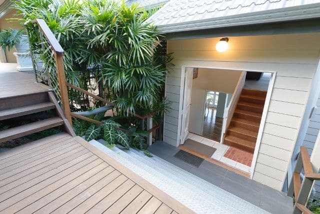 252 Toogood Road, BAYVIEW HEIGHTS QLD 4868, Bayview Heights - Thumbnail 2