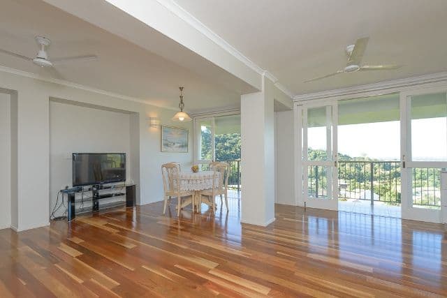 252 Toogood Road, BAYVIEW HEIGHTS QLD 4868, Bayview Heights - Thumbnail 3