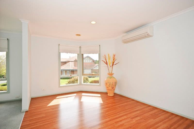 15 BUVELOT Court, CHIRNSIDE PARK VIC 3116, Chirnside Park - Thumbnail 6