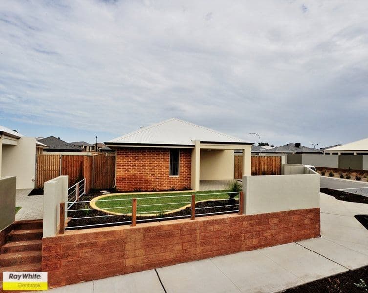 11 Castleferm Street, ELLENBROOK WA 6069, Ellenbrook - Image 1