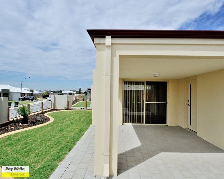 11 Castleferm Street, ELLENBROOK WA 6069, Ellenbrook - Thumbnail 2