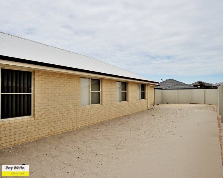 11 Castleferm Street, ELLENBROOK WA 6069, Ellenbrook - Thumbnail 4