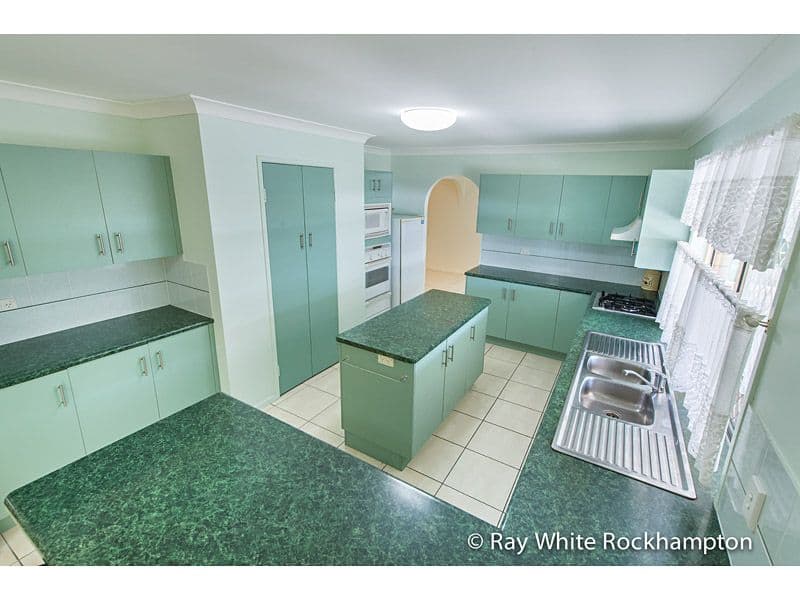 10 Sandalwood Street, Norman Gardens QLD 4701, Norman Gardens - Thumbnail 7