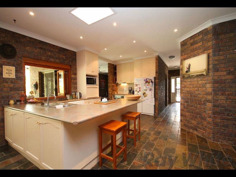 88 Bayley Road, Pine Mountain QLD 4306, Pine Mountain - Thumbnail 4