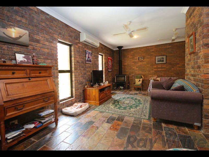 88 Bayley Road, Pine Mountain QLD 4306, Pine Mountain - Thumbnail 6