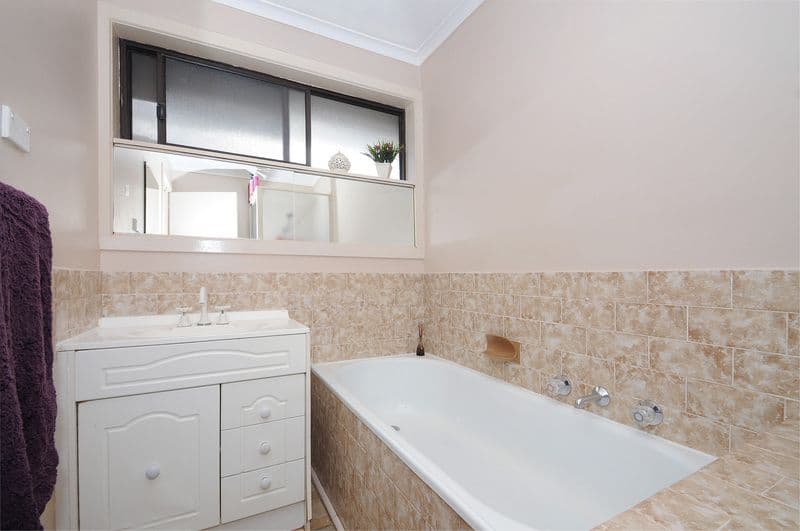 2 Wunalla Road, SEAFORD VIC 3198, Seaford - Thumbnail 8