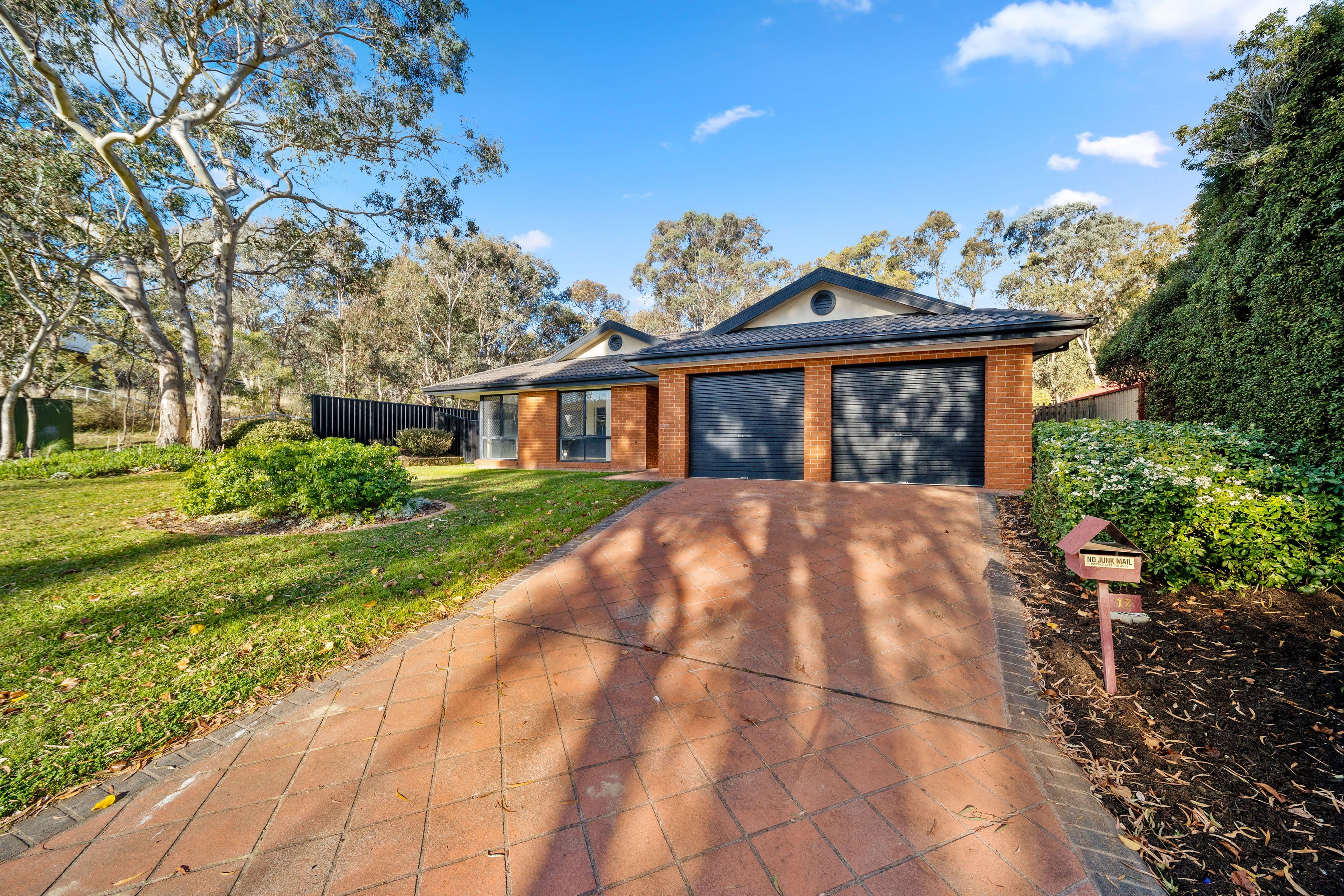 12 Frangipani Place, Jerrabomberra NSW 2619, Jerrabomberra - Thumbnail 2