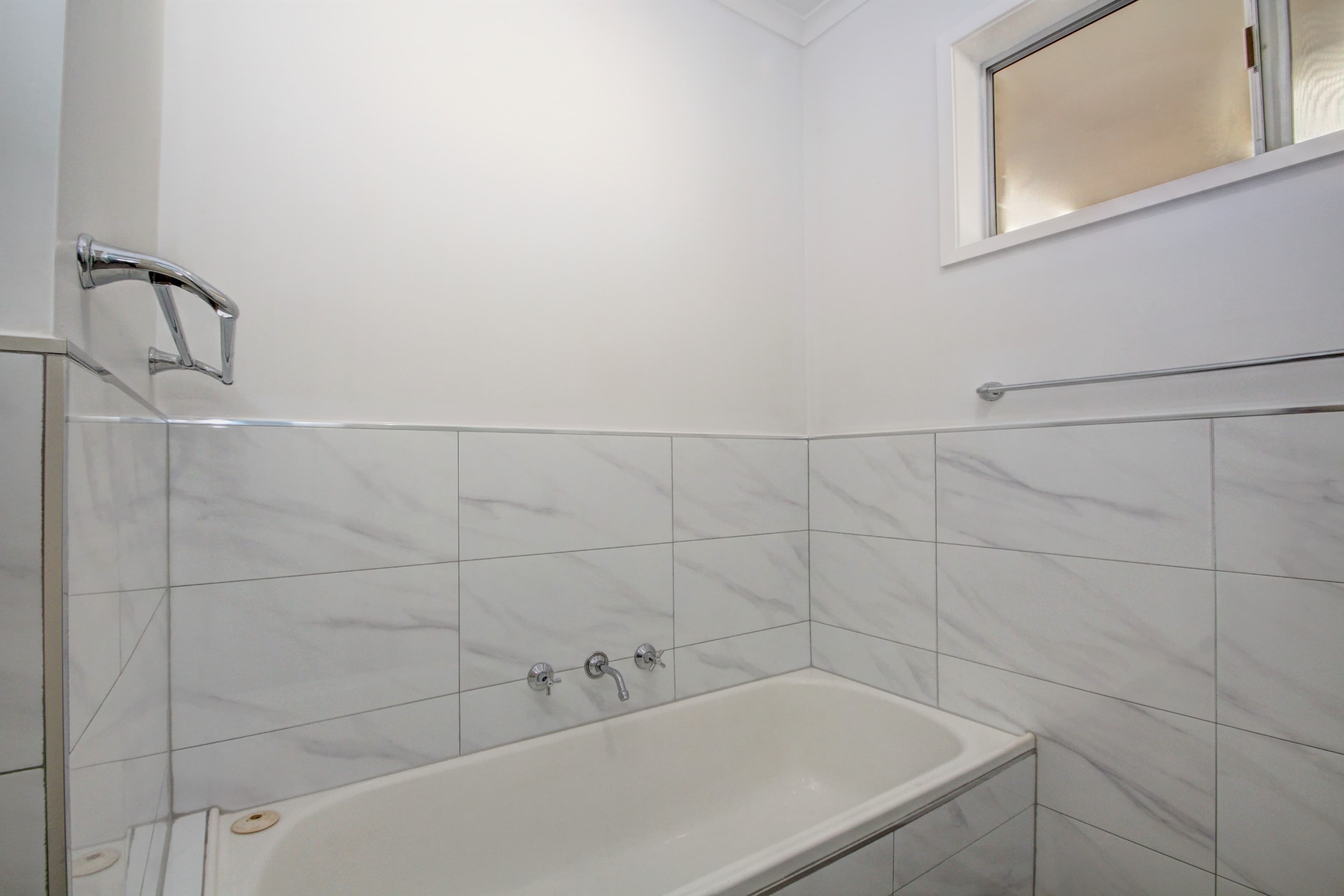 2A Glenavon Street, Cobram VIC 3644, Cobram - Thumbnail 7