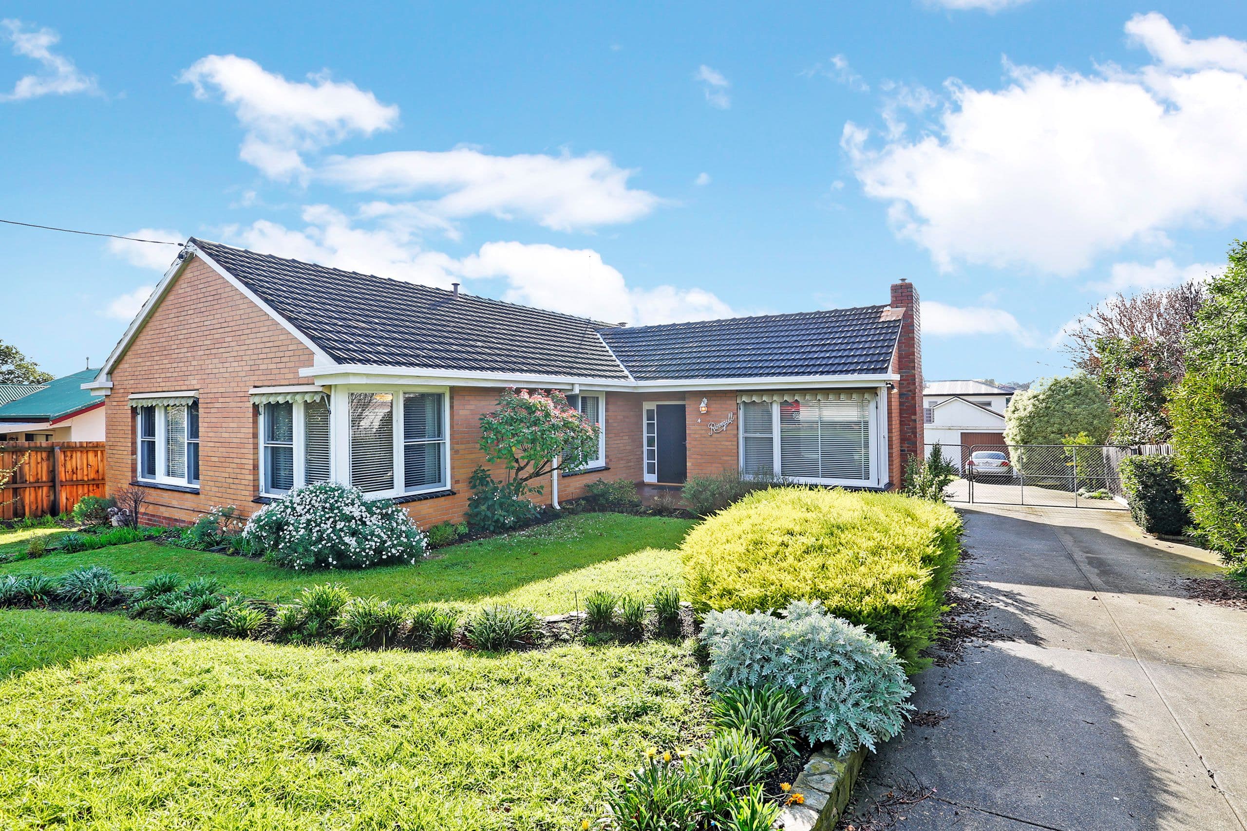 4 Leonard Street, Belmont VIC 3216, Belmont - Thumbnail 2