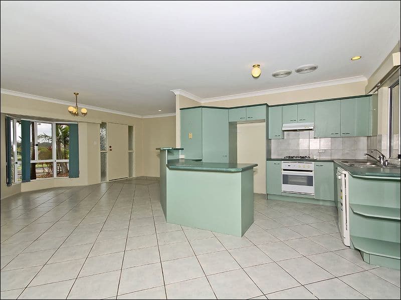 177  Henty Drive, REDBANK PLAINS QLD 4301, Redbank Plains - Thumbnail 2