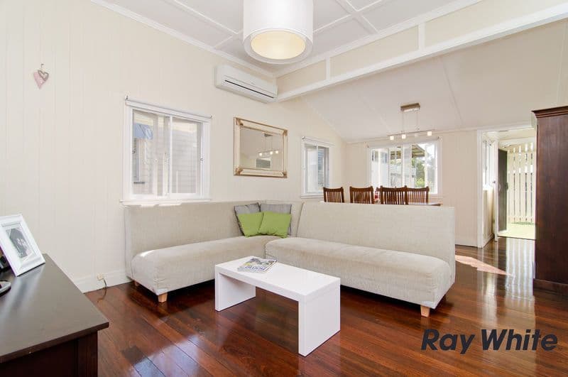35 Taylor Street, WINDSOR QLD 4030, Windsor - Thumbnail 2