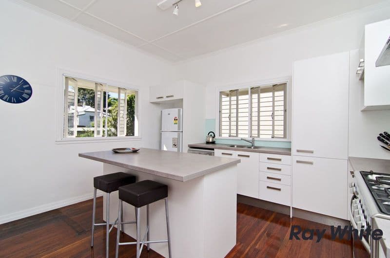 35 Taylor Street, WINDSOR QLD 4030, Windsor - Thumbnail 4