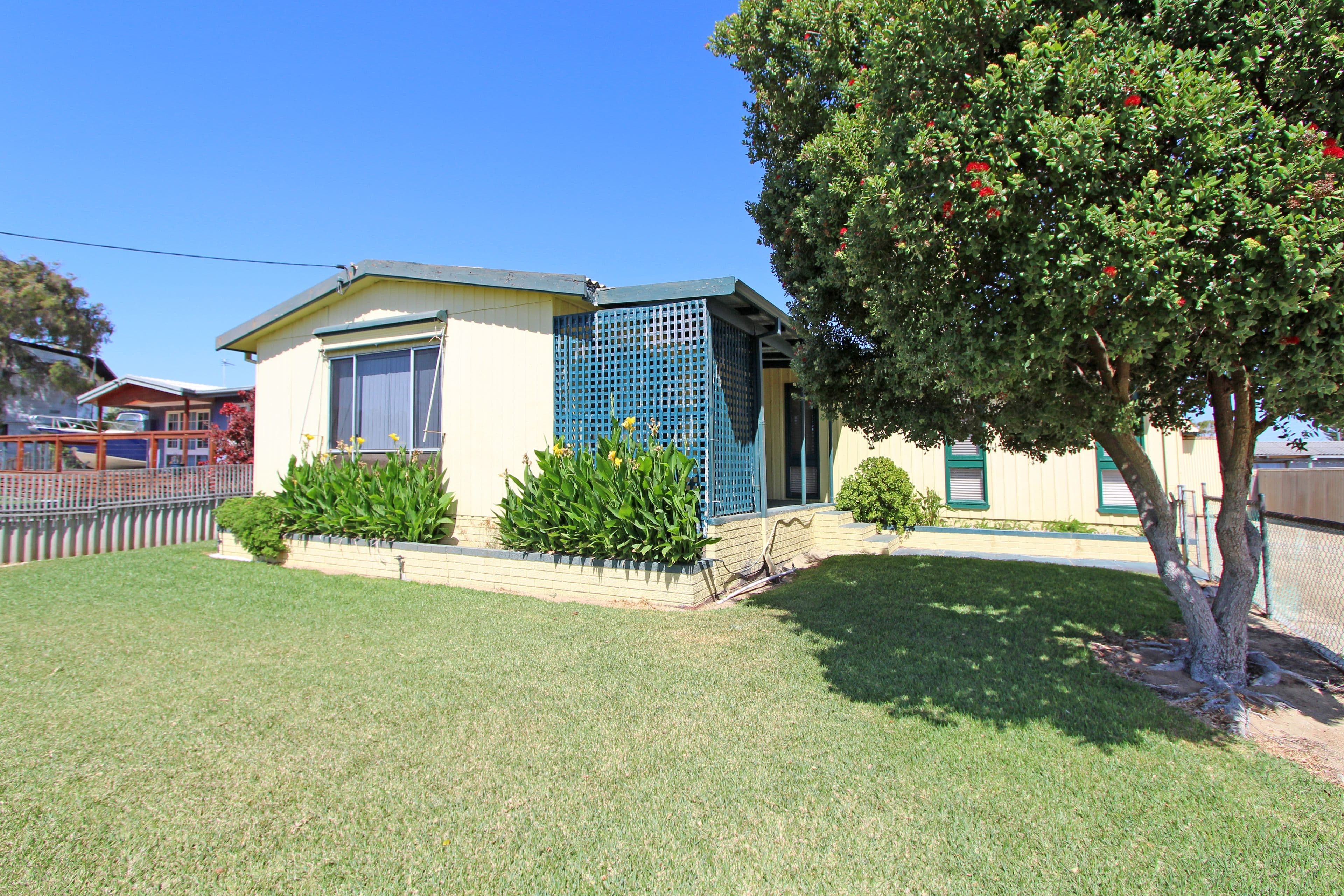 26 Dalton Street, Jurien Bay WA 6516, Jurien Bay - Thumbnail 2
