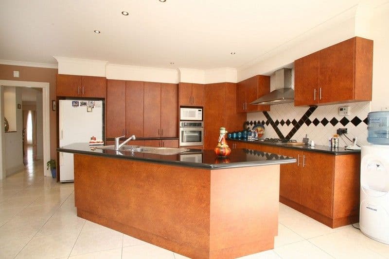 15 Damelio Court, ROWVILLE VIC 3178, Rowville - Thumbnail 3