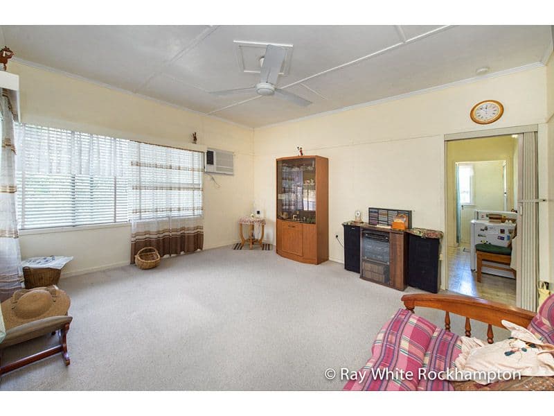 249 Denham Street Extended, The Range QLD 4700, The Range - Thumbnail 4