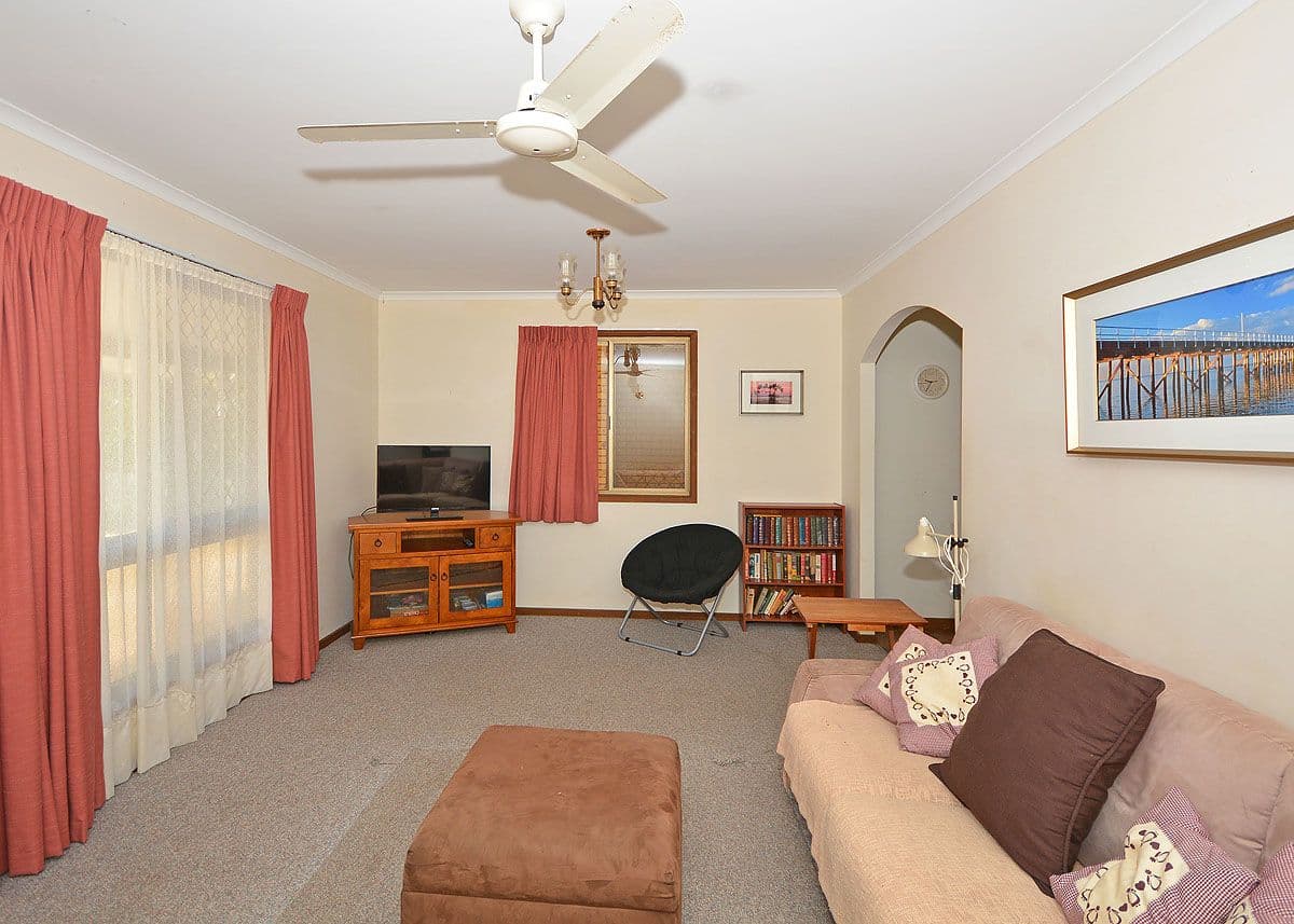 11 Richard Street, Urangan QLD 4655, Urangan - Thumbnail 5